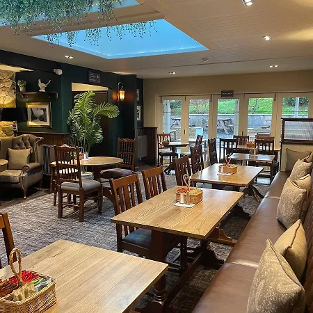 The Bridge Penzion Holmrook