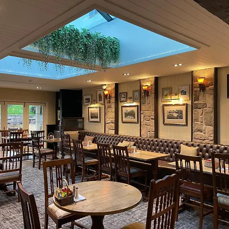 The Bridge 3* Holmrook