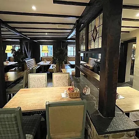 The Bridge Inn 3*