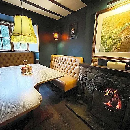 Inn The Bridge