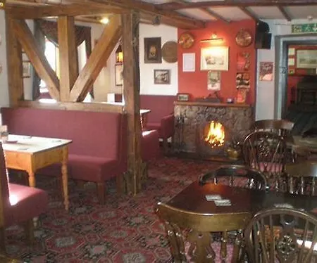 The Bridge 3* Holmrook