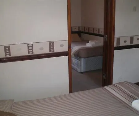 桥梁旅馆 3* Holmrook